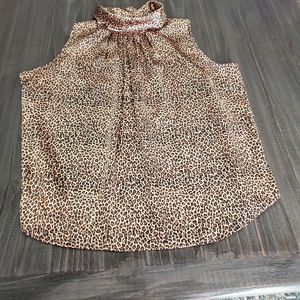 Dressbarn leopard sleeveless top